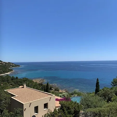 10 Personnes Avec Piscine Vue *