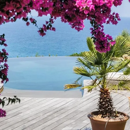 10 Personnes Avec Piscine Vue * Conca