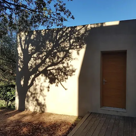 Hébergement de vacances 10 Personnes Avec Piscine Vue *