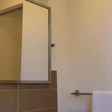 10 Personnes Avec Piscine Vue Σπίτι διακοπών