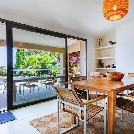 10 Personnes Avec Piscine Vue Conca