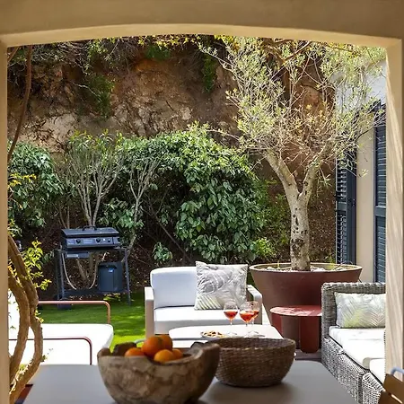 10 Personnes Avec Piscine Vue * Conca