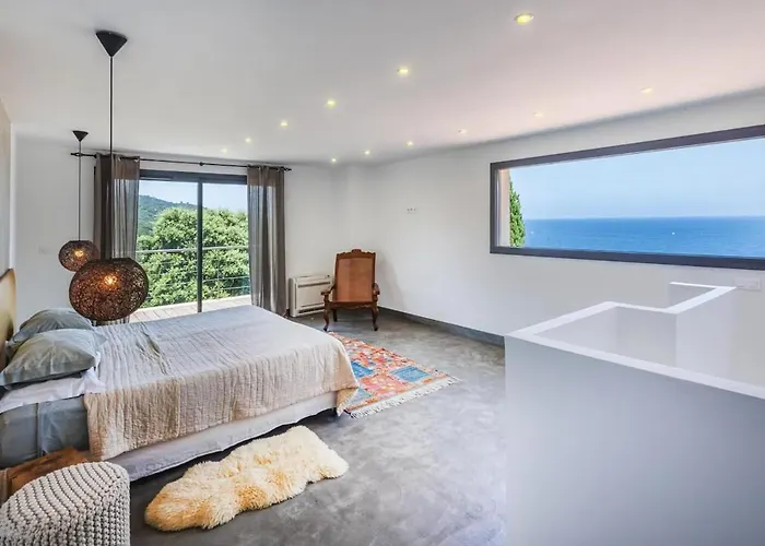 10 Personnes Avec Piscine Vue * 孔卡