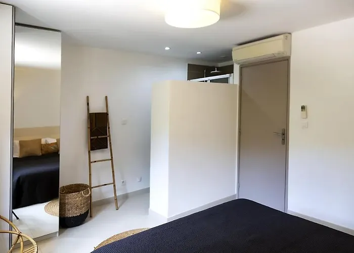 10 Personnes Avec Piscine Vue 度假居